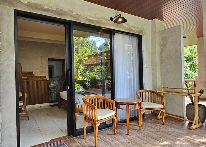 Sesari House 3* أوبود