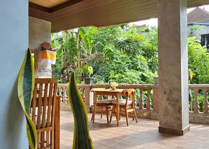 Sesari House بيت ضيافة 3*